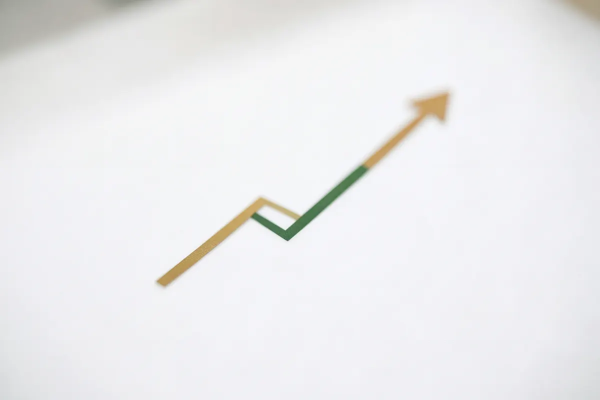 Gráfico simples mostrando uma linha ascendente, representando melhora.